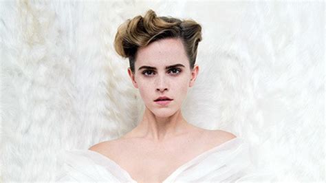 emma watson sexy pics|Emma Watson goes topless for candid Vanity Fair photos and。